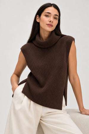 Turtleneck Ribbed Vest - Cacao