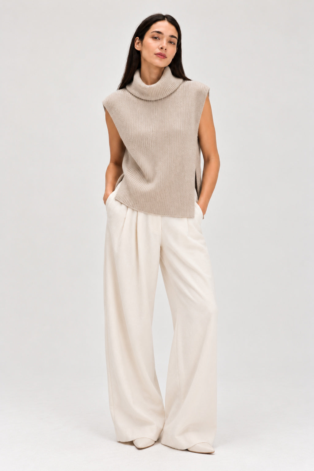 Davida Turtleneck Ribbed Vest Sweaters Light Beige