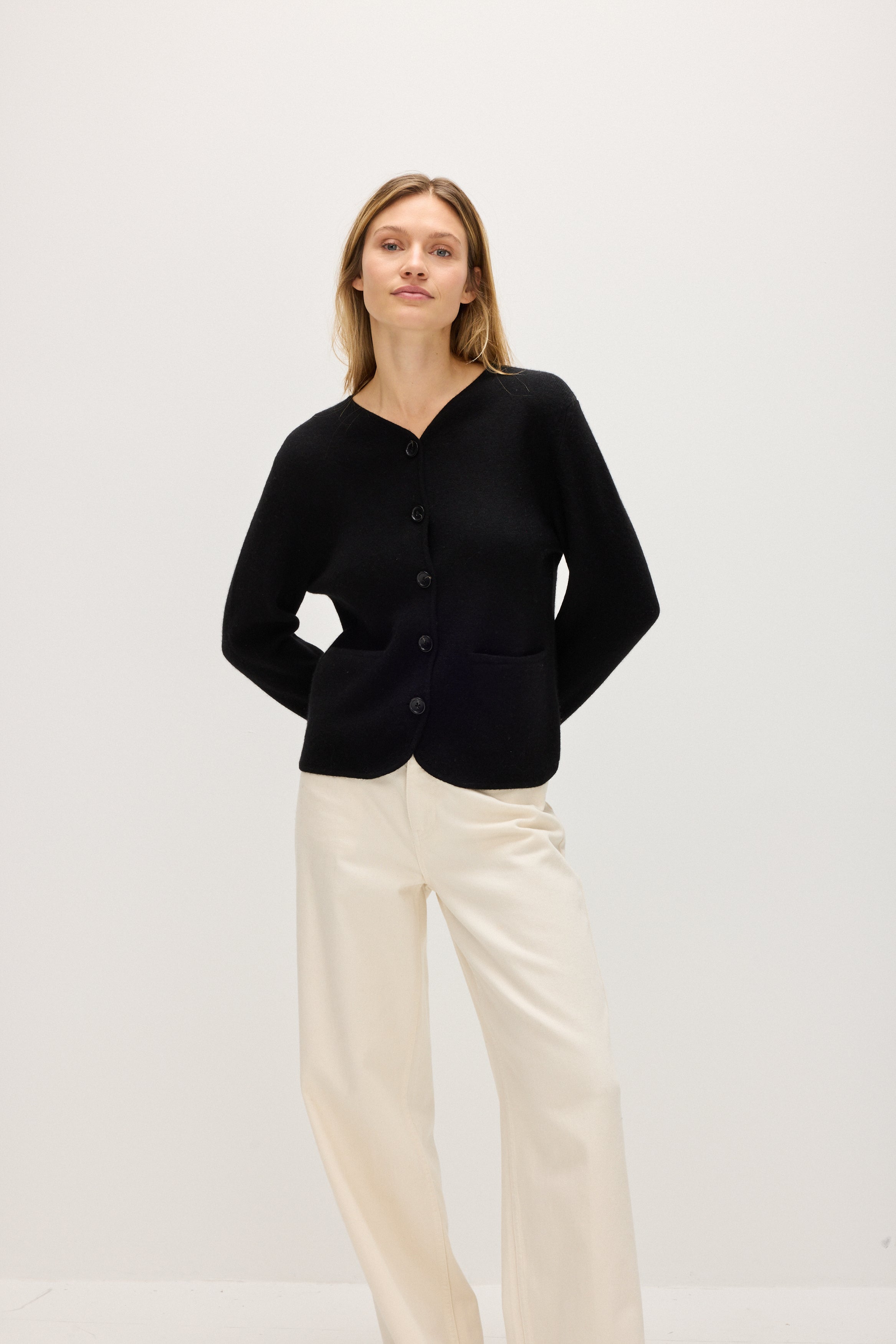 V-neck Jacket - Sweaters - Black – Davida Cashmere