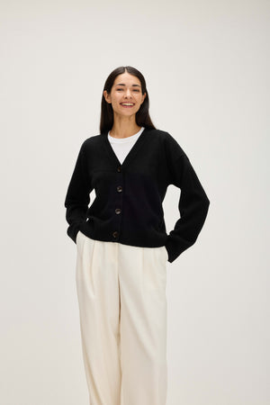 V-neck Wide Cardigan - Black